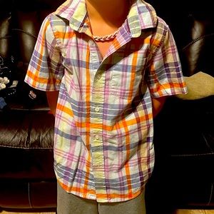 Boys size 8 button down cat and Jack pastel collard shirt, perfect for Easter!